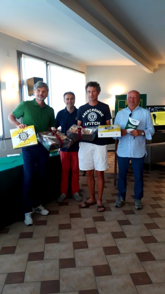 La coppia vincitrice del 1° premio lordo
